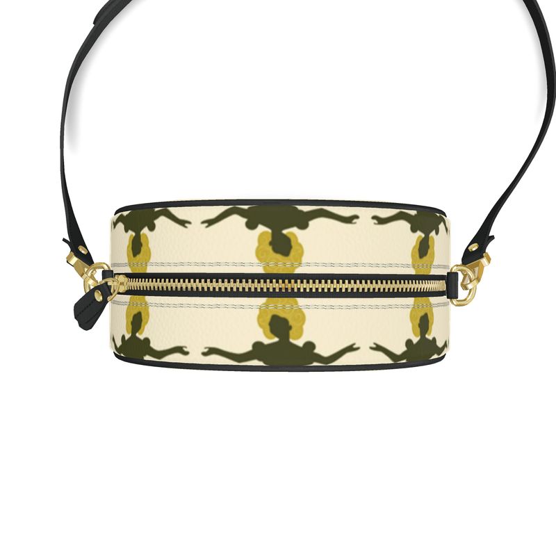 Dancing Lady Classic Rounder in Puff